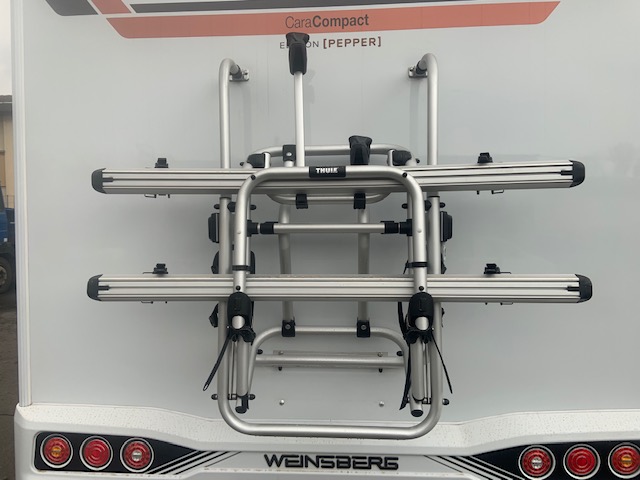 Nachrüstungen für absenkbare Fahrradträger sind möglich, sofern es die Belastung der Fahrzeugrückwand der Hersteller zulässt. Optimal für E-Bikes. Nachrüstungen für absenkbare Fahrradträger sind möglich, sofern es die Belastung der Fahrzeugrückwand der Hersteller zulässt. Optimal für E-Bikes.